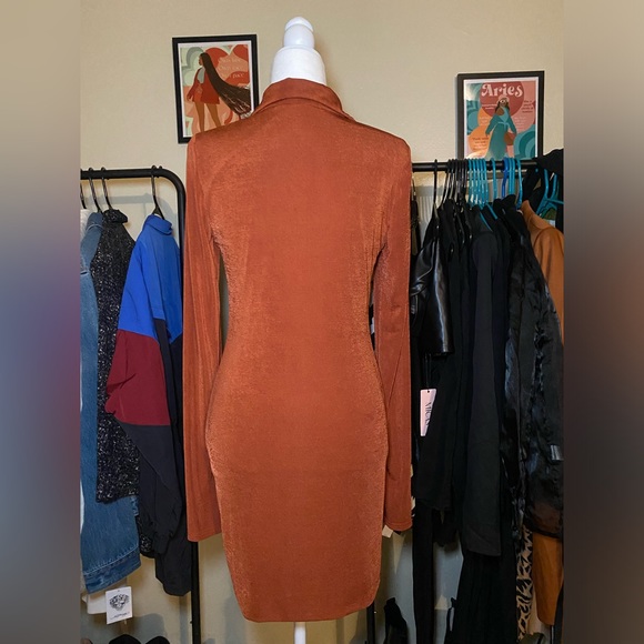 Meshki long sleeve button mini dress. - Picture 4 of 4